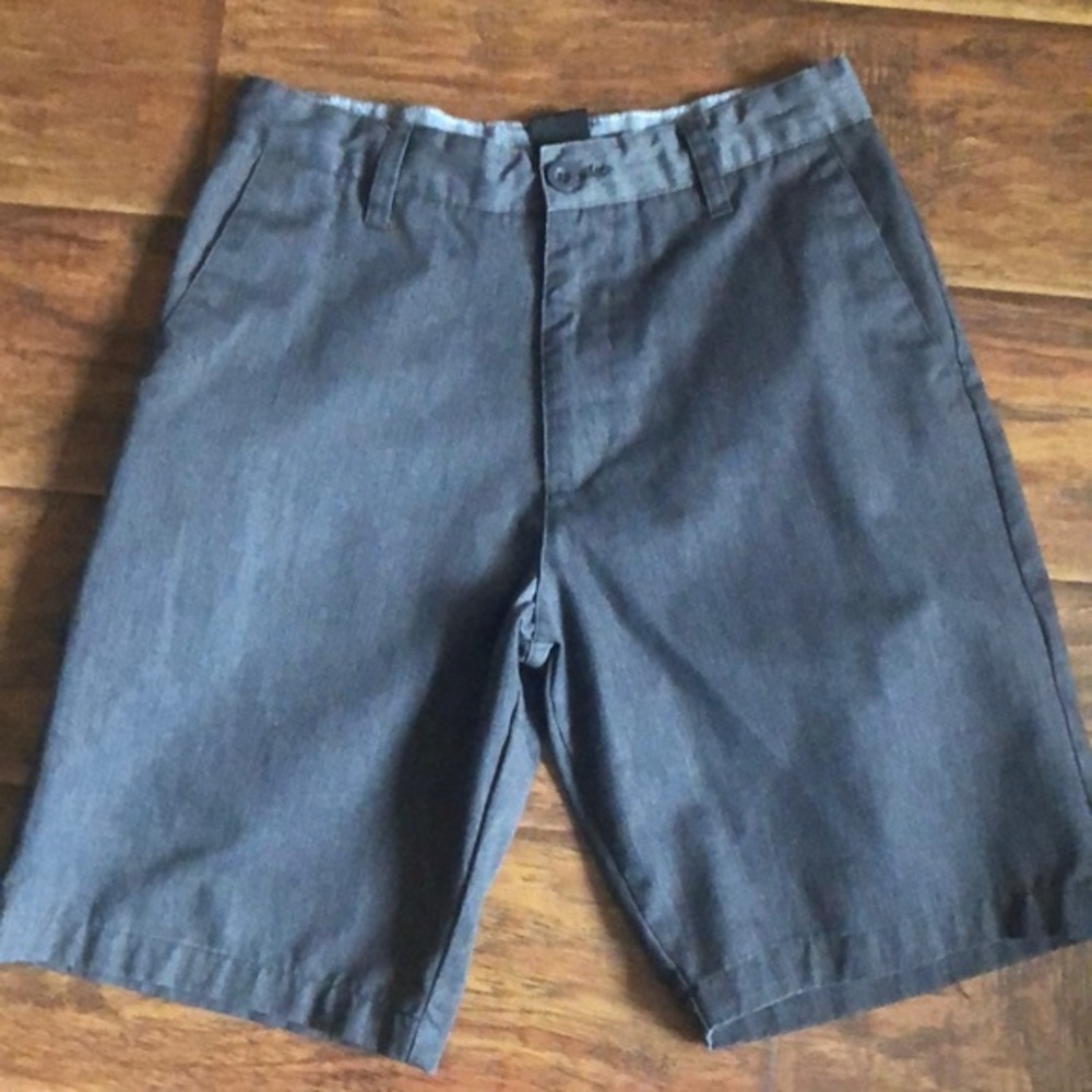 Burnside shorts size men’s size 30 excellent